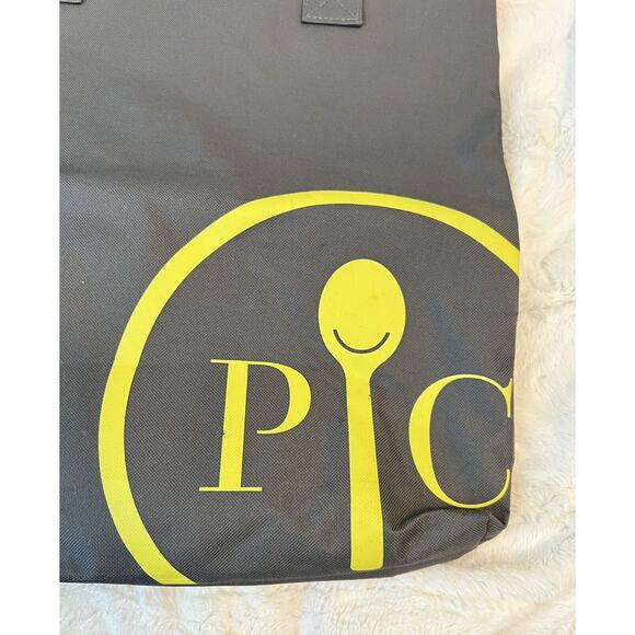 New Pampered Chef Consultant Canvas Bag Shoulder Tote Green PC Logo Lined Square - Picture 2 of 4